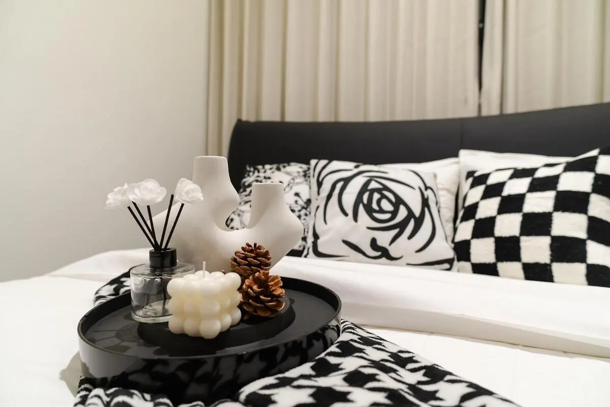 Georgetown Chanel-Style Jacuzzi & Ktv 5Br 18Pax F 0*, George Town Malajzia