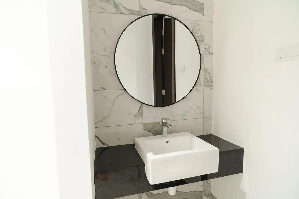 Georgetown Chanel-Style Jacuzzi & Ktv 5Br 18Pax F Malajzia